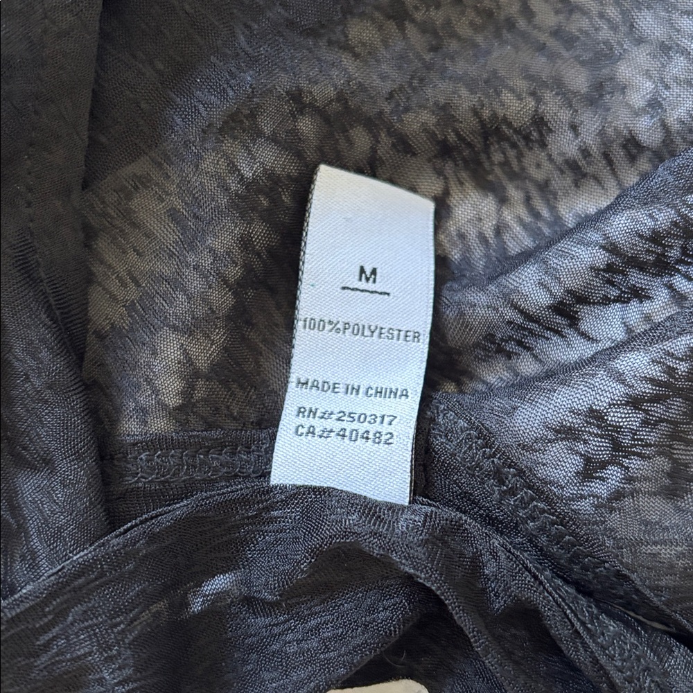 Varley Black Sheer Top - Picture 6 of 6